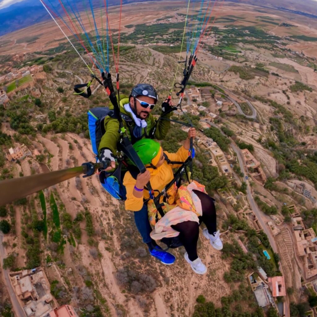 Vol en parapent sobre el Marroc